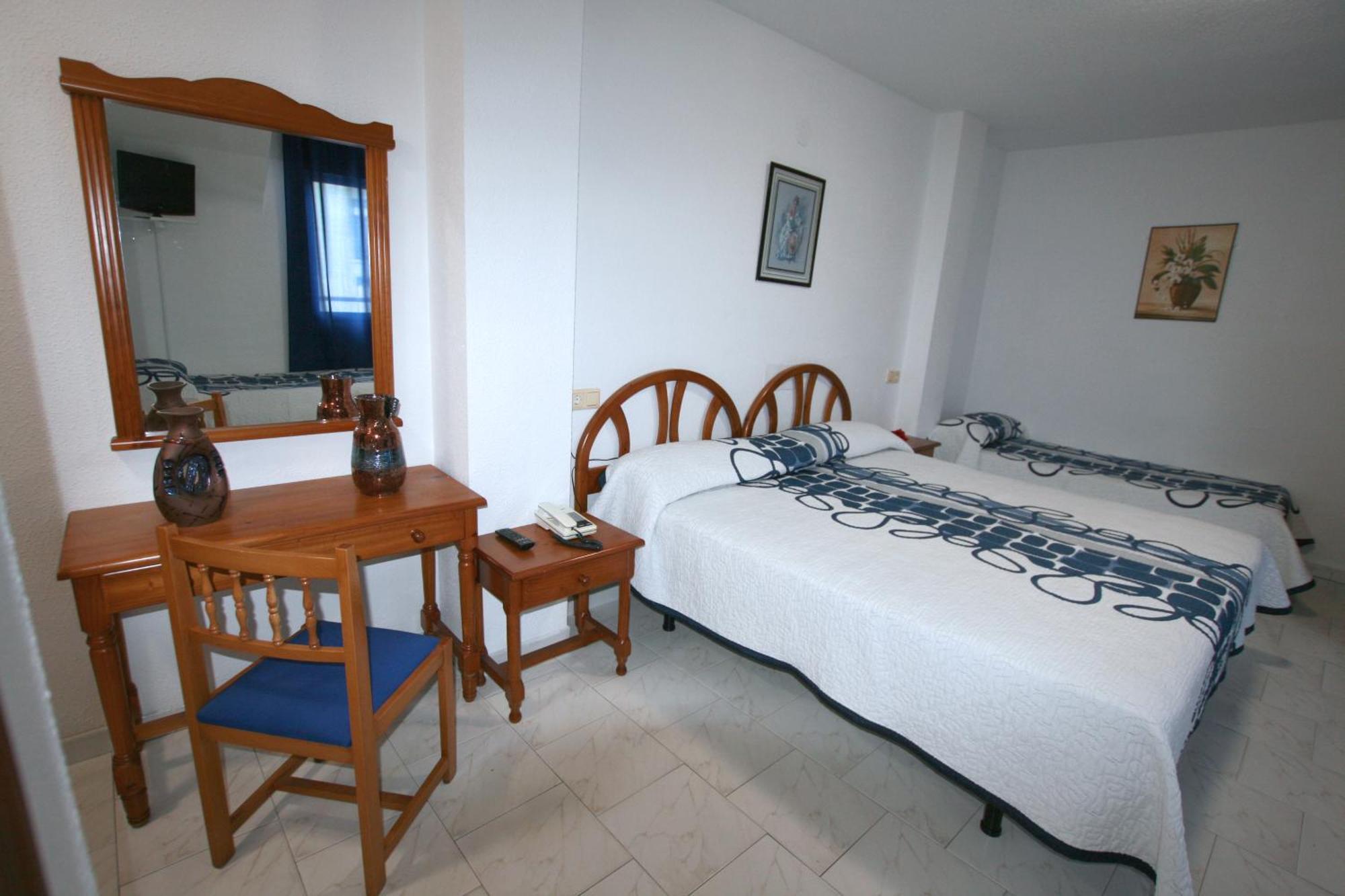 Hotel Candano Isla Exterior photo